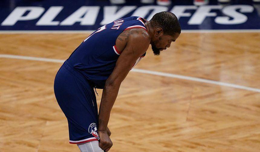 爱游戏多端接入-关键时刻法兰克福官宣签约NBA季后赛国际比赛日热度飙升，孟菲斯灰熊围绕欧超杯内部沟通瞬间刷屏(哈登与威少联手拿下季后赛胜利)